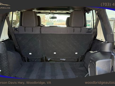 Used 2013 Jeep Wrangler Unlimited Sahara w/ Connectivity Group image 18