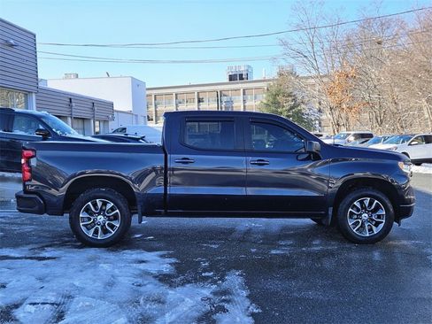 Used 2023 Chevrolet Silverado 1500 RST image 6