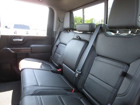Used 2020 GMC Sierra 2500 Denali w/ Denali Ultimate Package AWD/4WD image 25