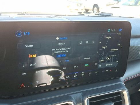 Used 2025 Ford Mustang GT Premium image 27