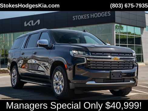 Used 2023 Chevrolet Suburban Premier RWD image 1