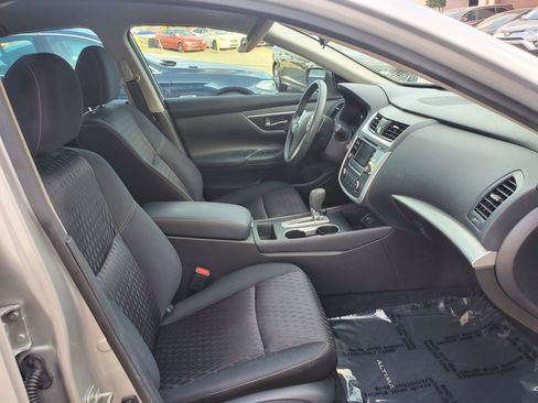 Used 2018 Nissan Altima 2.5 S w/ S Convenience Package image 27