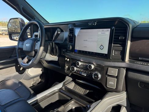 New 2026 Ford F350 Platinum image 21