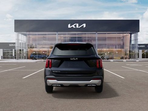 New 2025 Kia Sorento LX image 5