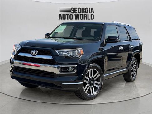 Used 2017 Toyota 4Runner Limited image 3