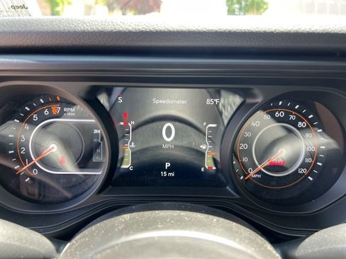 New 2025 Jeep Gladiator Sport AWD/4WD image 15