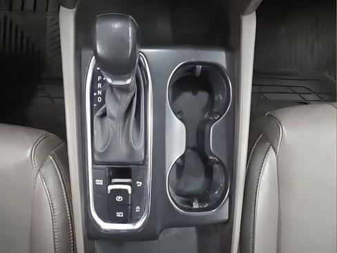 Used 2020 Hyundai Santa Fe SEL w/ Convenience + Premium Package FWD image 35