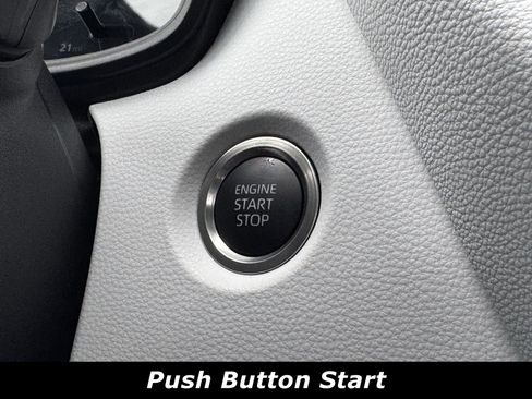 Used 2026 Toyota Corolla SE image 10