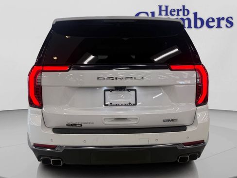 Used 2025 GMC Yukon XL Denali Ultimate w/ LPO, Floor Liner Package image 6