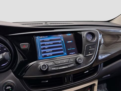 Used 2020 Buick Envision Preferred w/ LPO, Cargo Package image 10