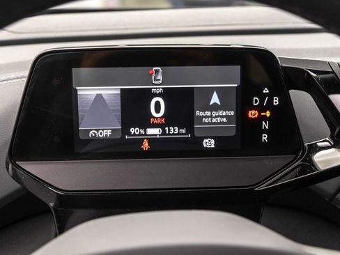 Certified 2023 Volkswagen ID.4 Pro image 16