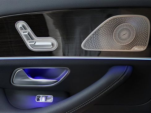 Used 2025 Mercedes-Benz GLS 450 4MATIC image 22