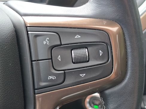 Used 2019 Chevrolet Silverado 1500 High Country w/ High Country Premium Package AWD/4WD image 19