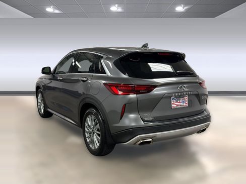 Used 2023 INFINITI QX50 Pure AWD/4WD image 3