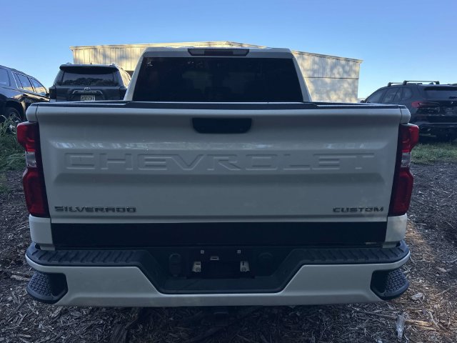 Used 2021 Chevrolet Silverado 1500 Custom RWD image 16