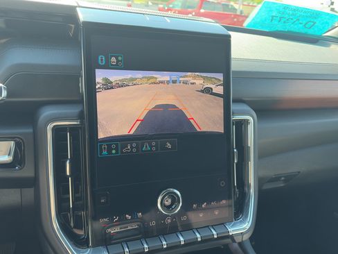 Certified 2025 GMC Yukon Denali AWD/4WD image 23