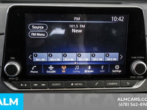 Used 2025 Nissan Altima 2.5 SR FWD image 37