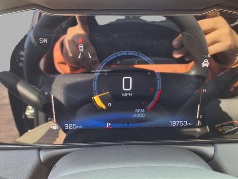 Used 2025 Chevrolet TrailBlazer LT image 15