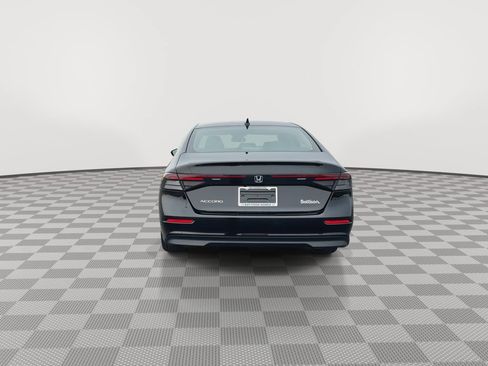 Used 2024 Honda Accord EX image 7