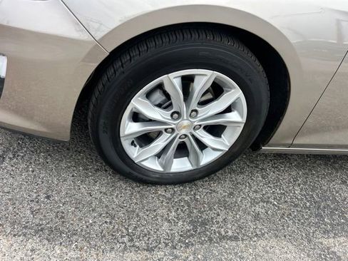 Used 2024 Chevrolet Malibu LT FWD image 10