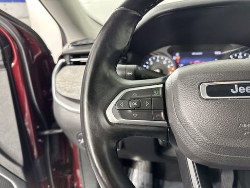 Used 2022 Jeep Compass Latitude image 12