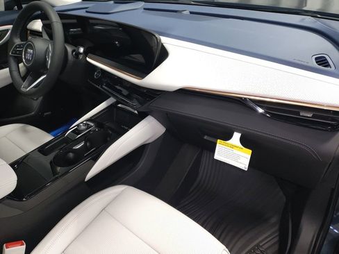 New 2026 Buick Envision Avenir image 8