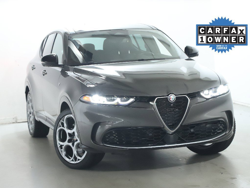 Used 2024 Alfa Romeo Tonale Ti w/ Active Assist Package AWD/4WD image 2