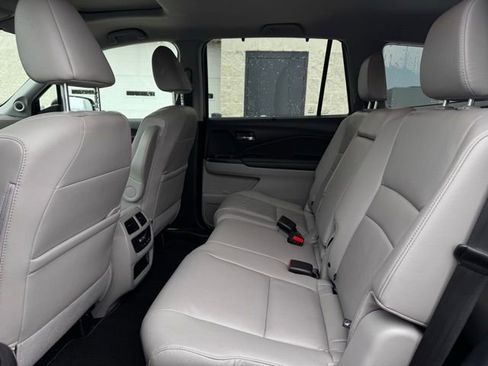 Used 2022 Honda Pilot Special Edition image 18