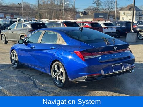 Used 2023 Hyundai Elantra Limited w/ Cargo Package image 3
