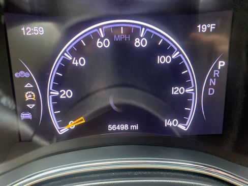 Used 2017 Jeep Grand Cherokee Limited image 13