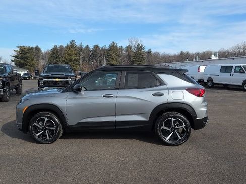 Used 2023 Chevrolet TrailBlazer RS w/ Convenience Package image 4