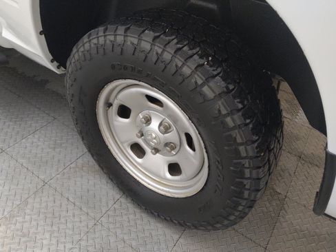 Used 2018 RAM 1500 Tradesman image 31