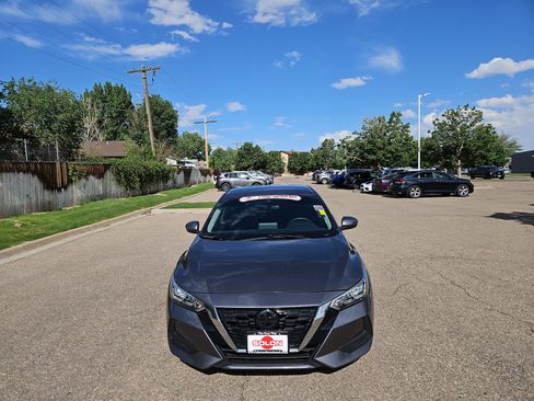 Used 2022 Nissan Sentra SV FWD image 5