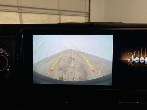 Used 2024 Jeep Wrangler Sport S image 25