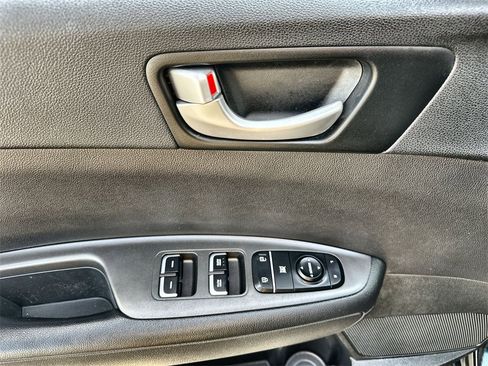 Used 2018 Kia Optima LX w/ Convenience Package image 22