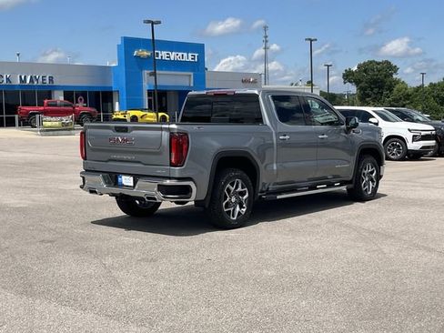 New 2026 GMC Sierra 1500 SLT w/ SLT Premium Plus Package AWD/4WD image 4