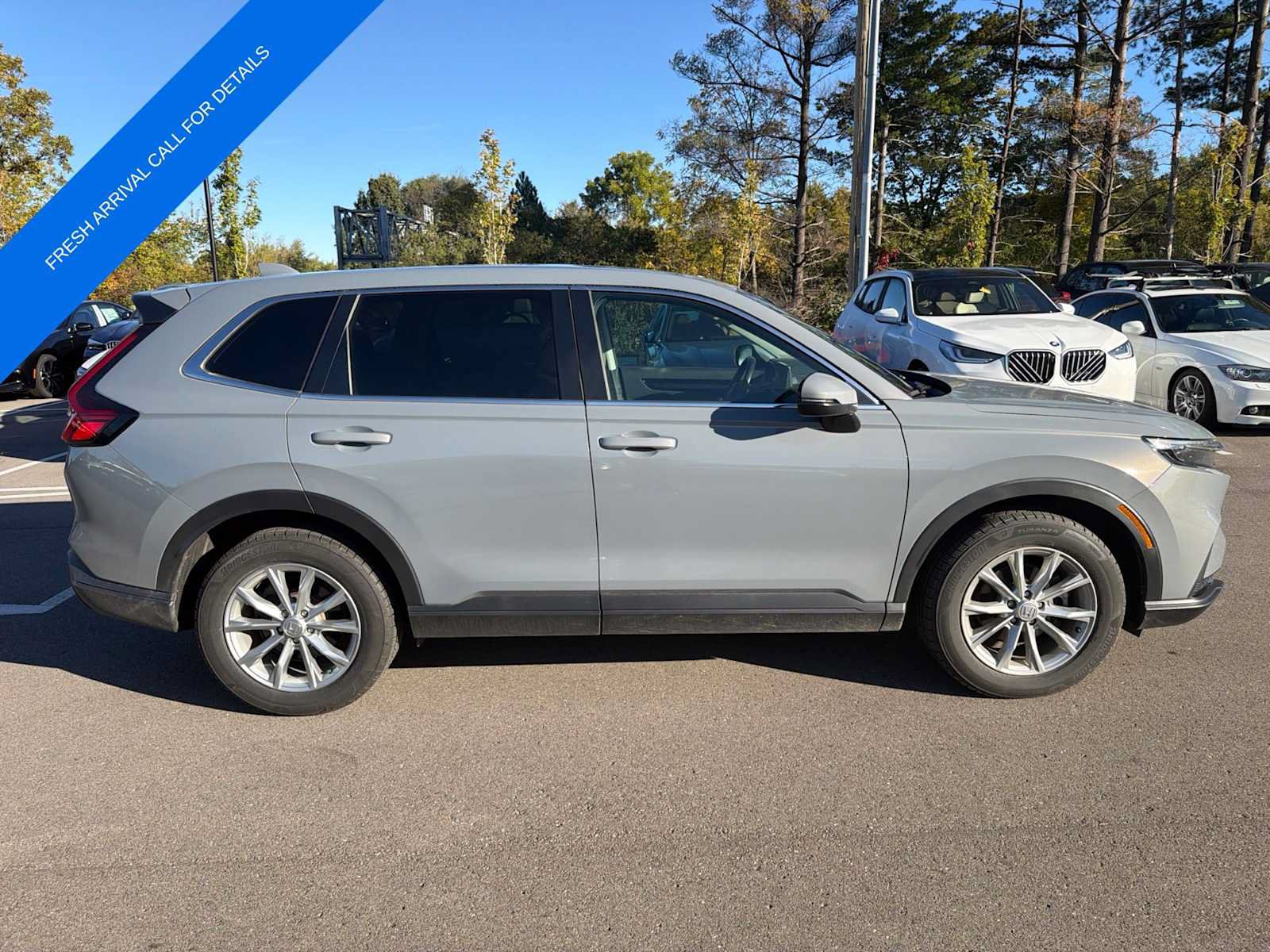 Used 2025 Honda CR-V EX-L image 15