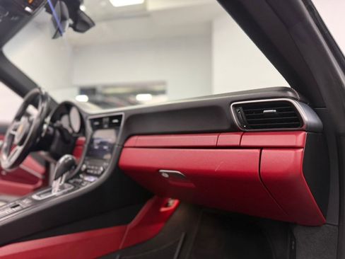 Used 2017 Porsche 911 Carrera image 57