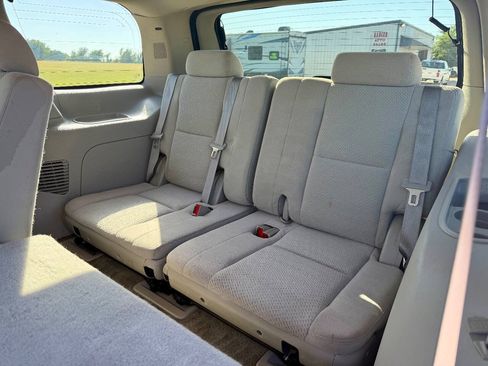 Used 2008 Chevrolet Tahoe LT w/ Convenience Package 1 RWD image 15
