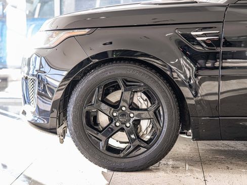 Used 2019 Land Rover Range Rover Sport HSE image 8