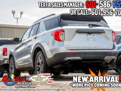 Certified 2022 Ford Explorer XLT w/ Equipment Group 202A