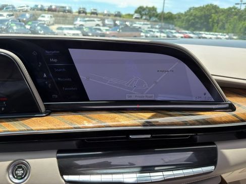 Used 2023 Cadillac Escalade Premium Luxury Platinum AWD/4WD image 27