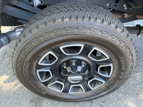 Used 2023 Ford F350 Platinum AWD/4WD image 18