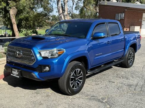 Used 2016 Toyota Tacoma 4x4 Double Cab image 25