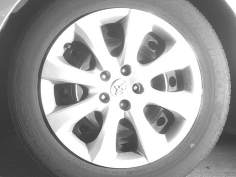 Used 2025 Toyota Corolla LE FWD image 15