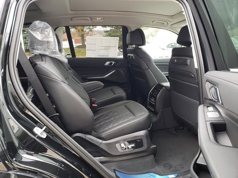 Certified 2026 BMW X7 xDrive40i AWD/4WD image 15