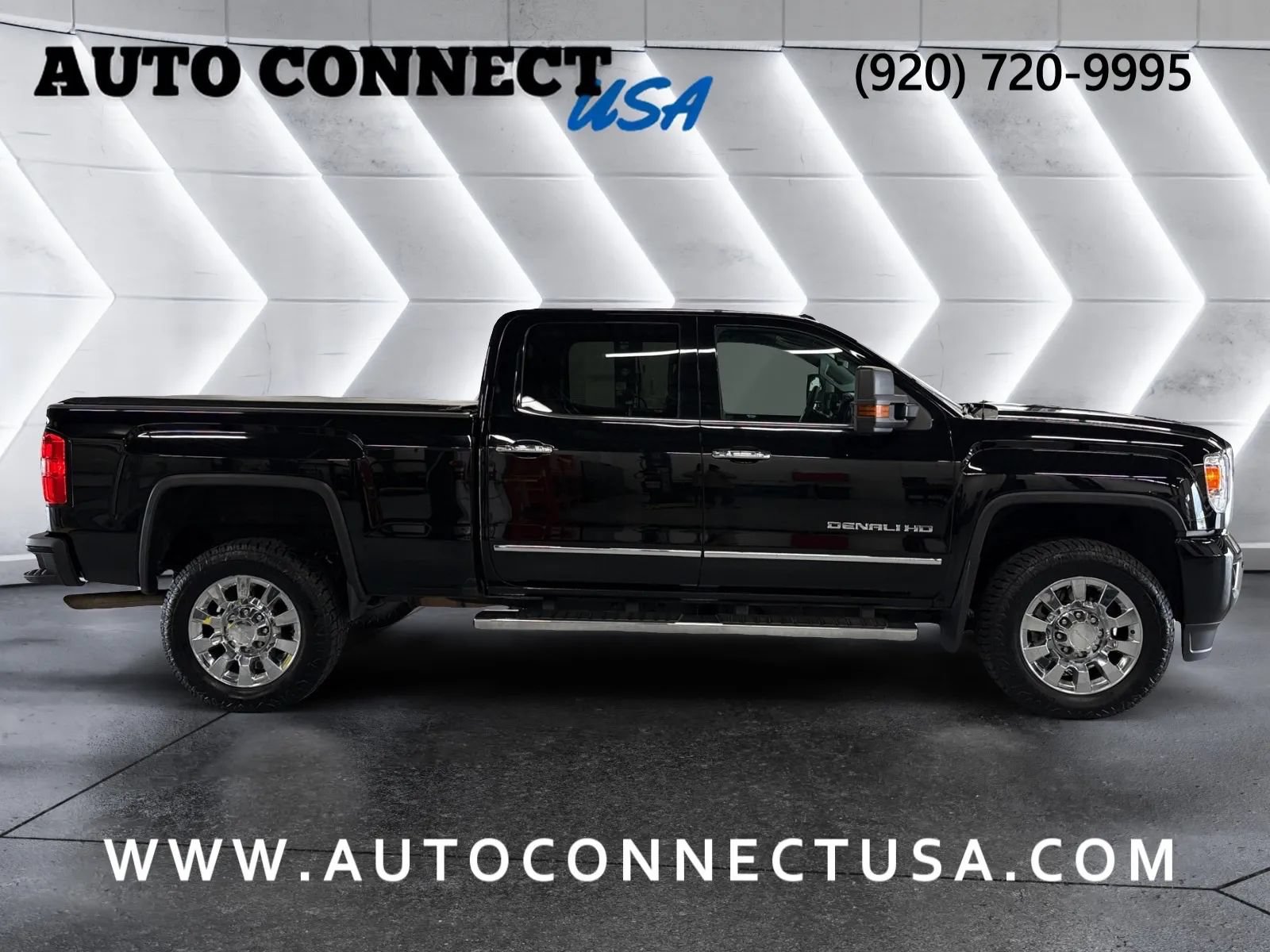 Used 2018 GMC Sierra 2500 Denali w/ Snow Plow Prep Package AWD/4WD image 6