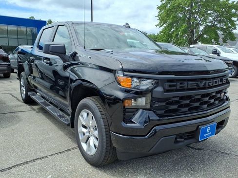 New 2026 Chevrolet Silverado 1500 Custom AWD/4WD image 3