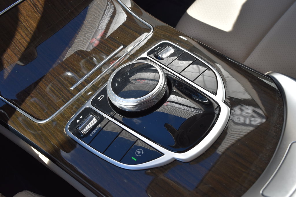 Used 2020 Mercedes-Benz C 300 4MATIC Sedan image 18