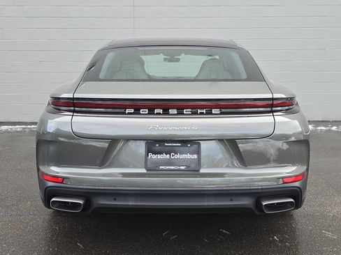 New 2026 Porsche Panamera 4 image 8